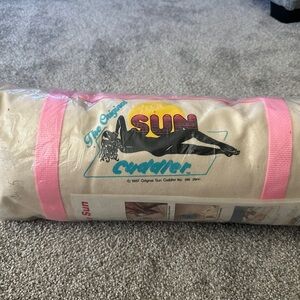 Vintage 1987 Sun Cuddler double Beach Mat with Pink Straps